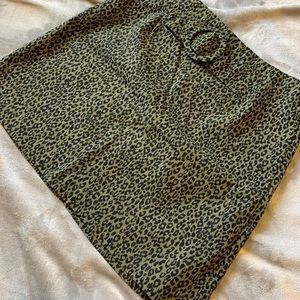 Leopard mini skirt